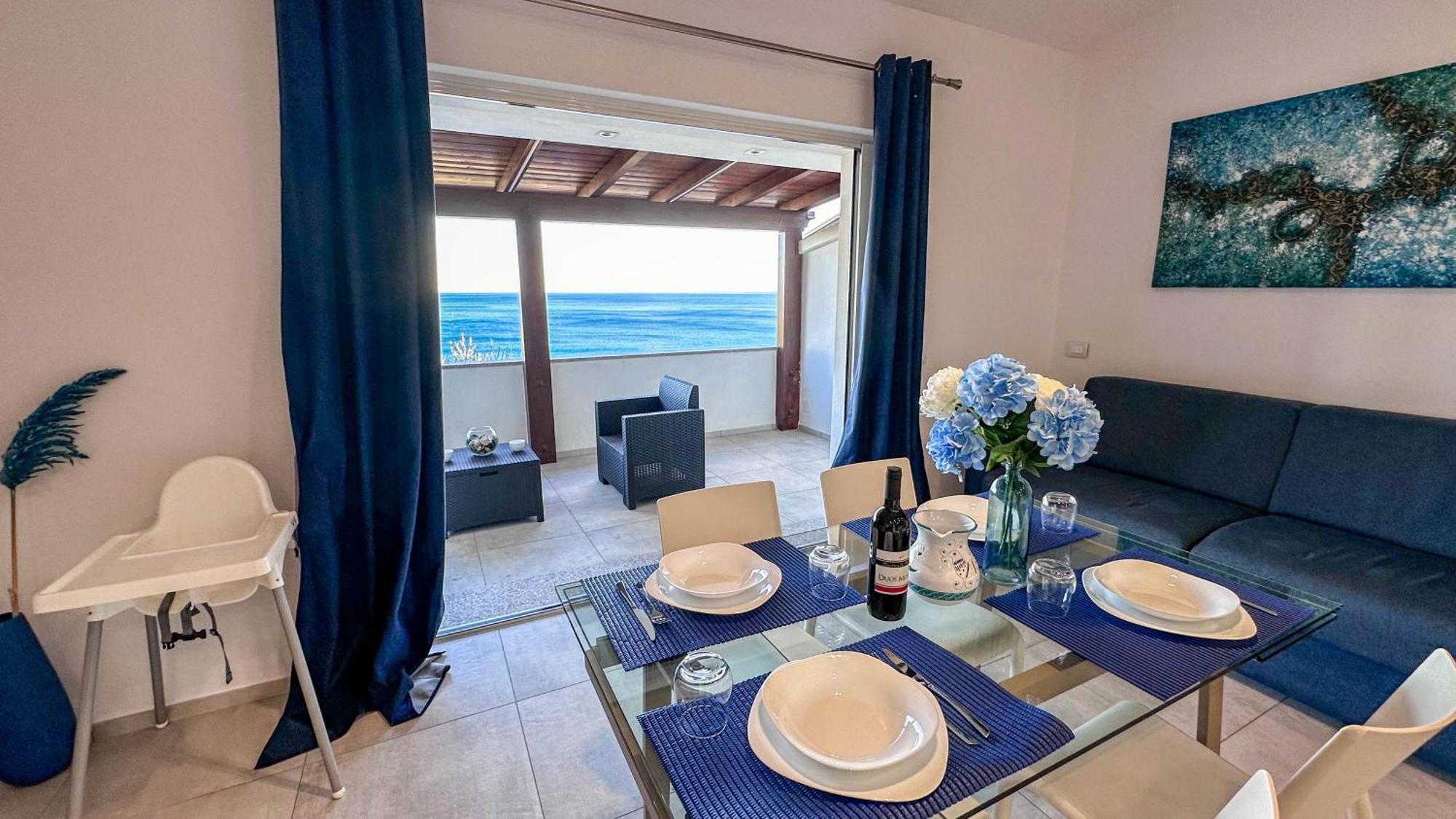 Mama House Con Vista Mare Apartment Кала Гононе Екстериор снимка