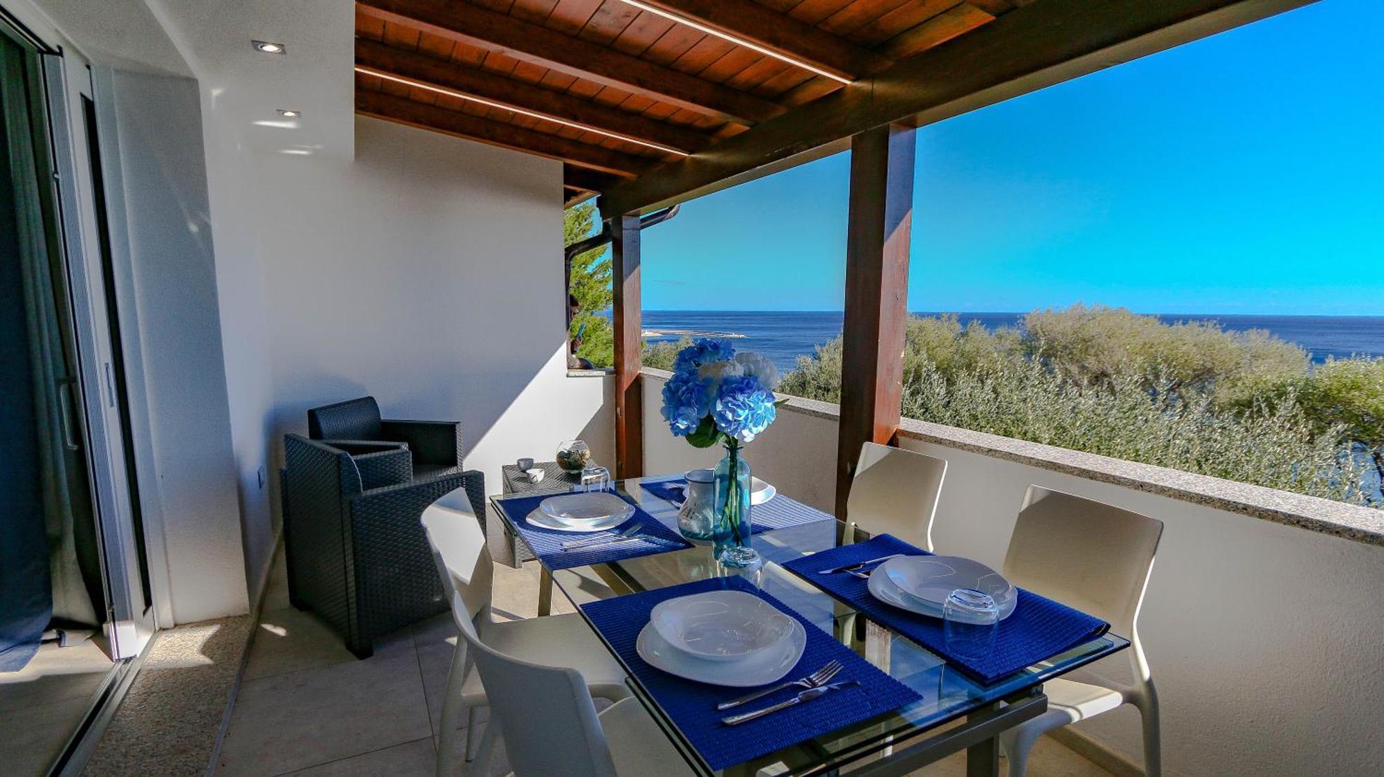 Mama House Con Vista Mare Apartment Кала Гононе Екстериор снимка