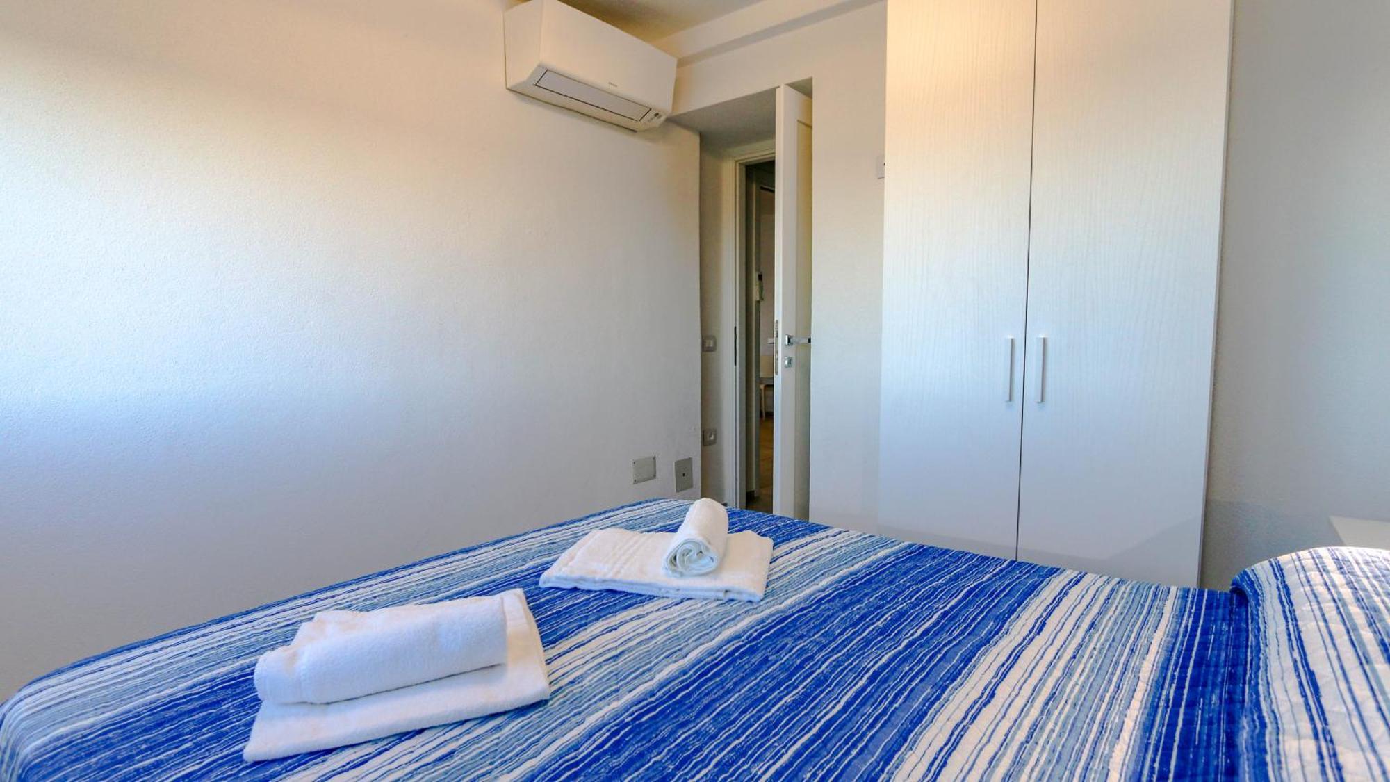 Mama House Con Vista Mare Apartment Кала Гононе Екстериор снимка