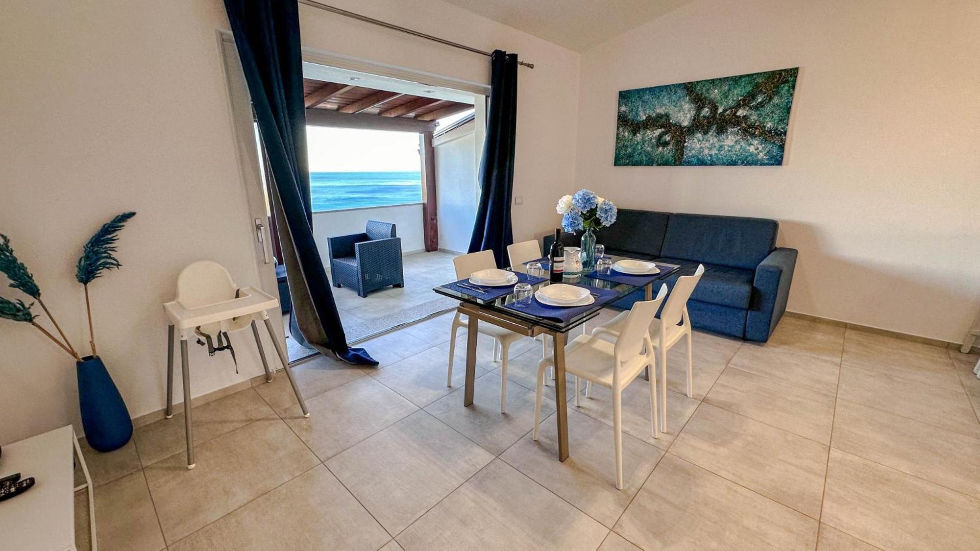 Mama House Con Vista Mare Apartment Кала Гононе Екстериор снимка