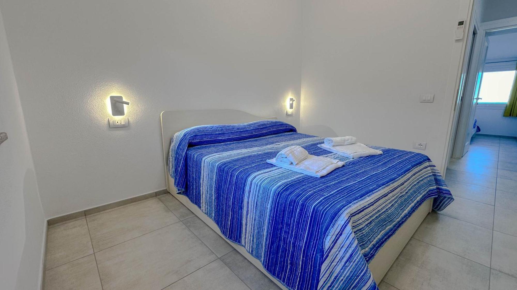 Mama House Con Vista Mare Apartment Кала Гононе Екстериор снимка