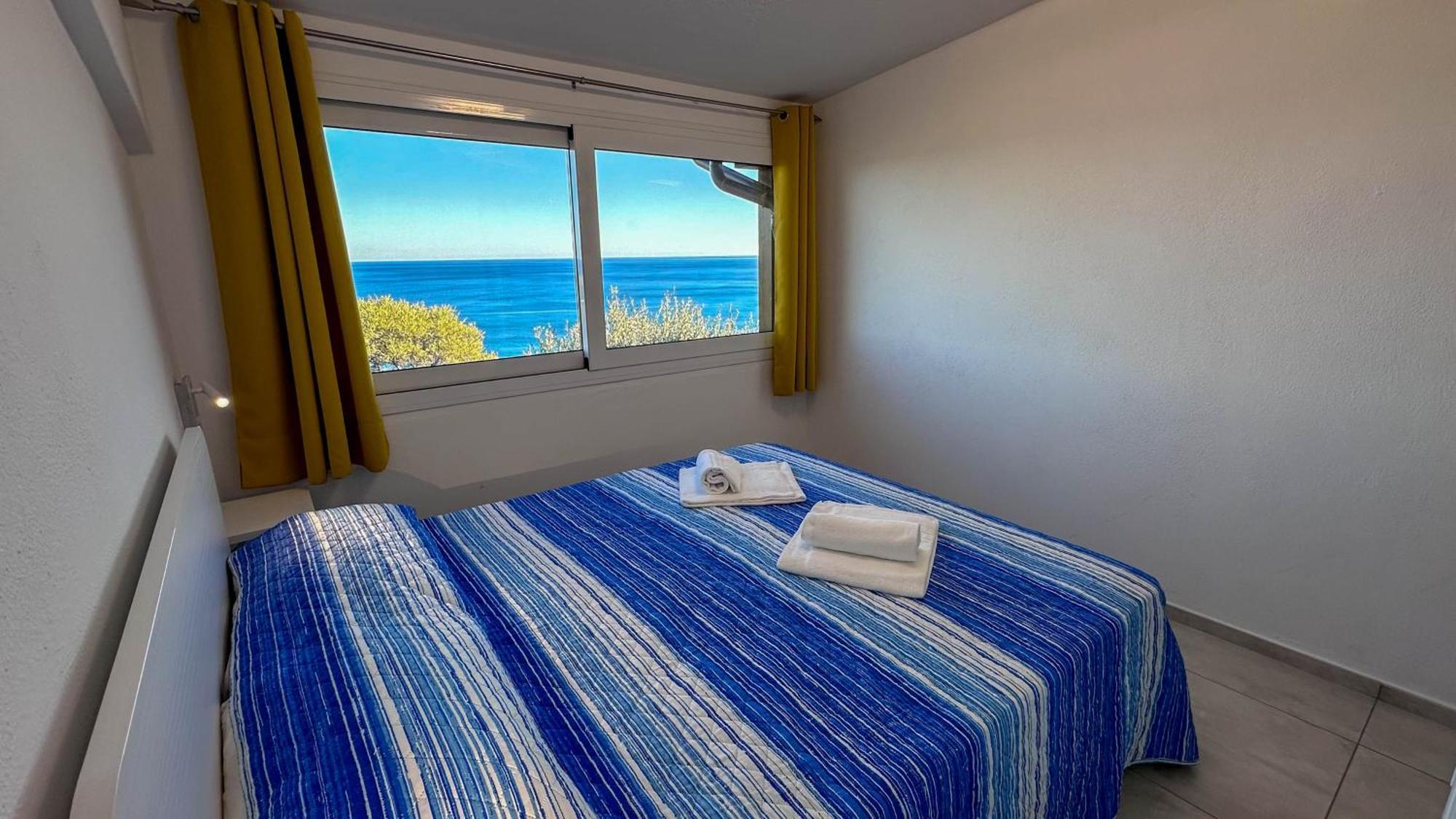 Mama House Con Vista Mare Apartment Кала Гононе Екстериор снимка